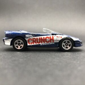 Hot Wheels Nestle Crunch 95 1995 Chevy Chevrolet Camaro Convertible Diecast 1/64